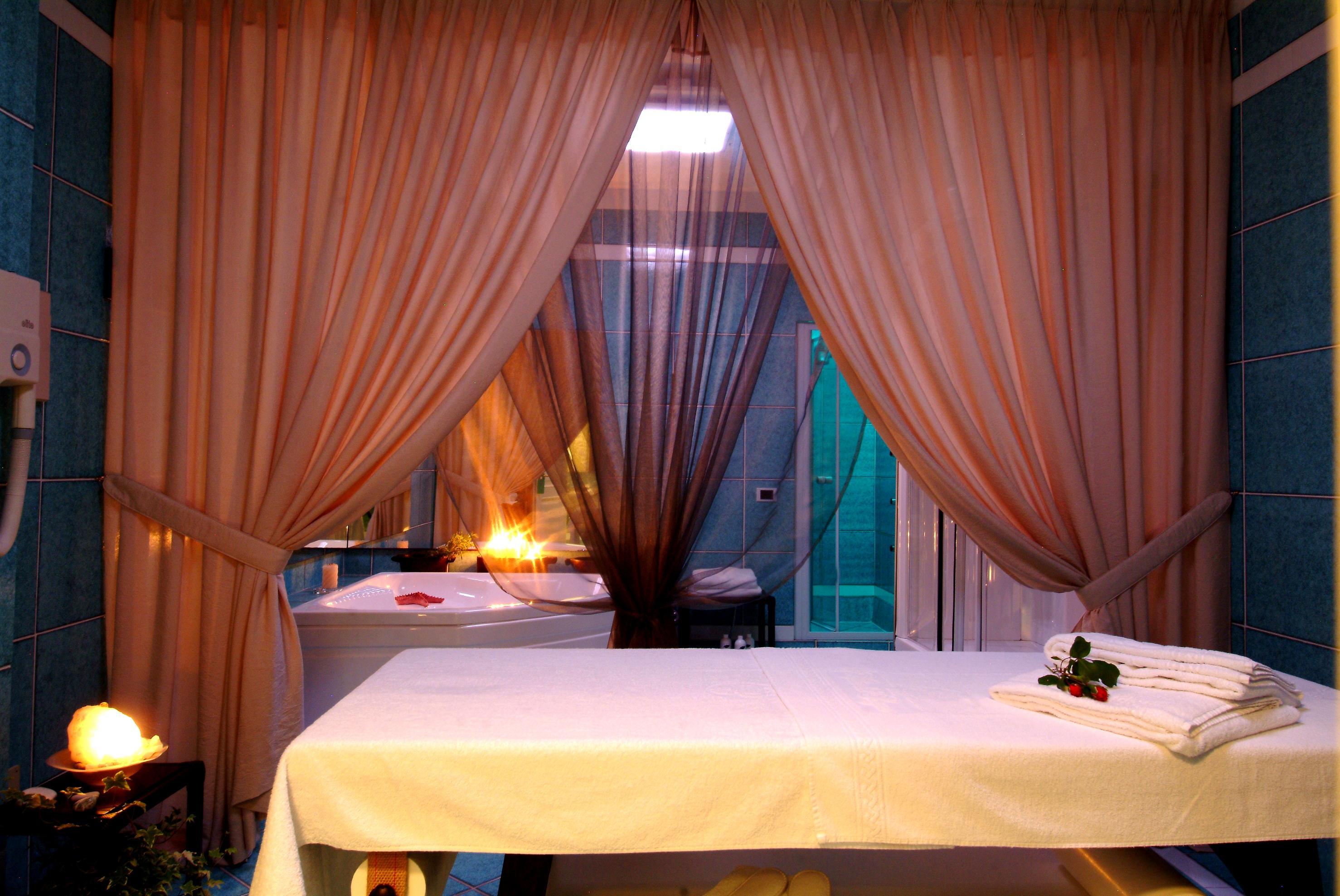 Hotel Villa Del Sogno Gardone Riviera Servizi foto