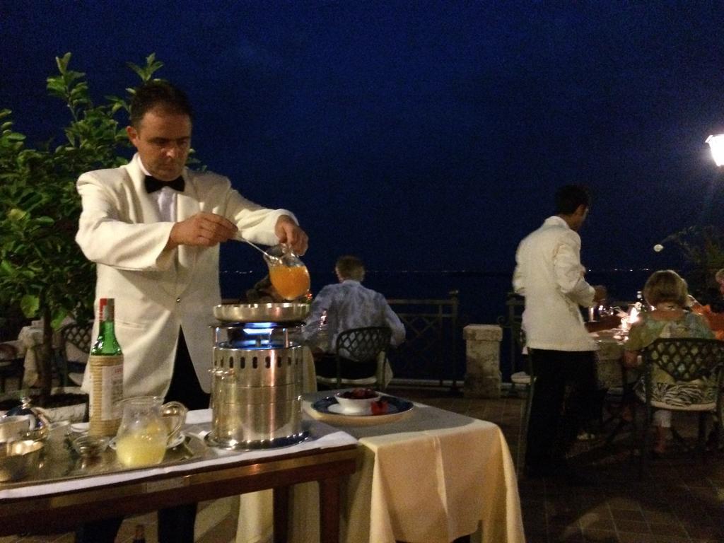Hotel Villa Del Sogno Gardone Riviera Esterno foto
